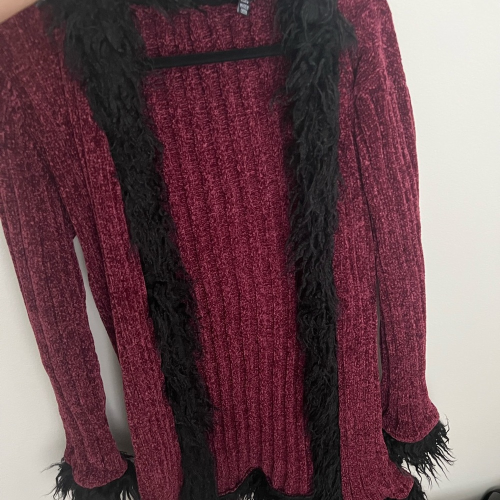 Elegant Burgundy and Black Women's Sweaters